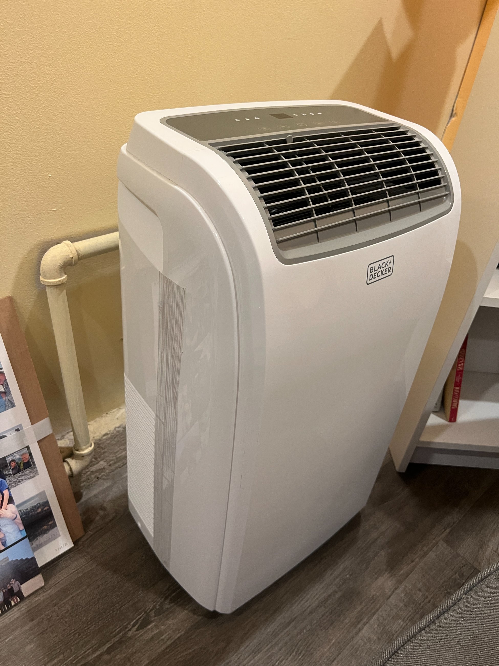 BLACK+DECKER 8,000 BTU Portable Air Conditioner (3-in-1, Window Kit + Remote)